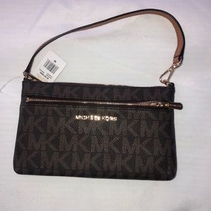 Micheal Kors Wristlet